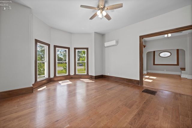 30 Seneca Street, Attica, OH 44807