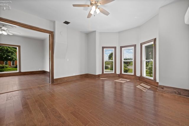 30 Seneca Street, Attica, OH 44807