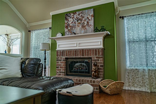 2521 Glenn Ranch Drive, Burleson, TX 76028