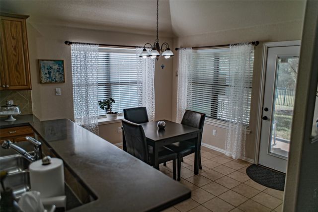 2521 Glenn Ranch Drive, Burleson, TX 76028