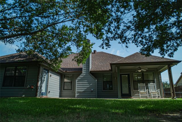 2521 Glenn Ranch Drive, Burleson, TX 76028
