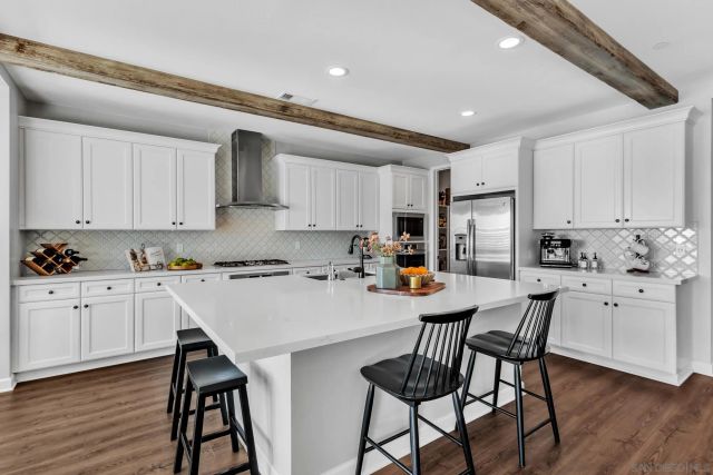 1128 Witherby Ln, Escondido, CA 92026