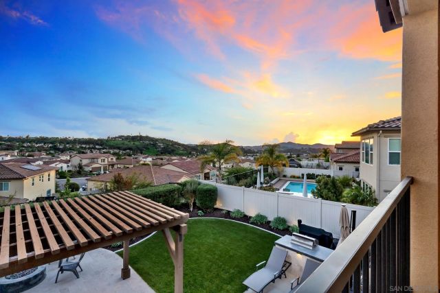 1128 Witherby Ln, Escondido, CA 92026