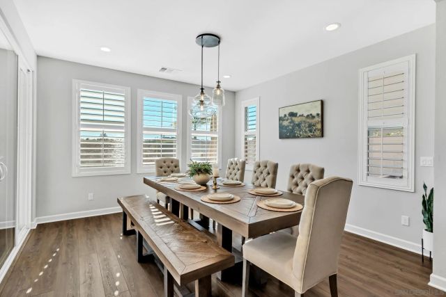 1128 Witherby Ln, Escondido, CA 92026