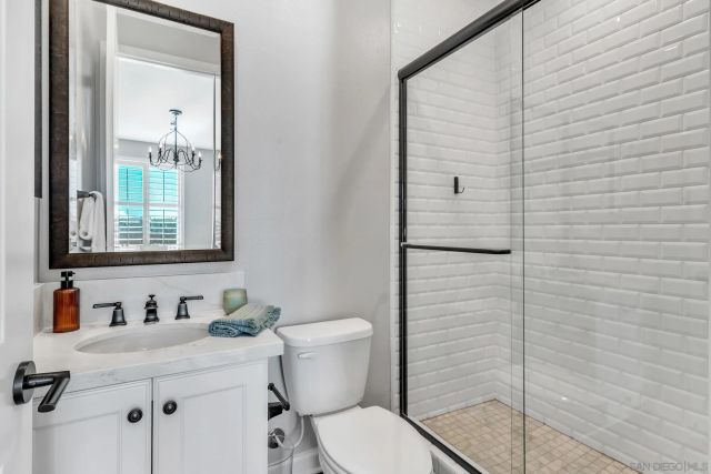 1128 Witherby Ln, Escondido, CA 92026