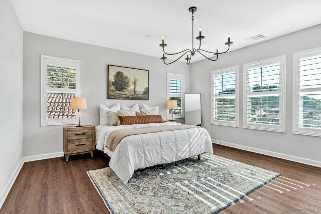 1128 Witherby Ln, Escondido, CA 92026