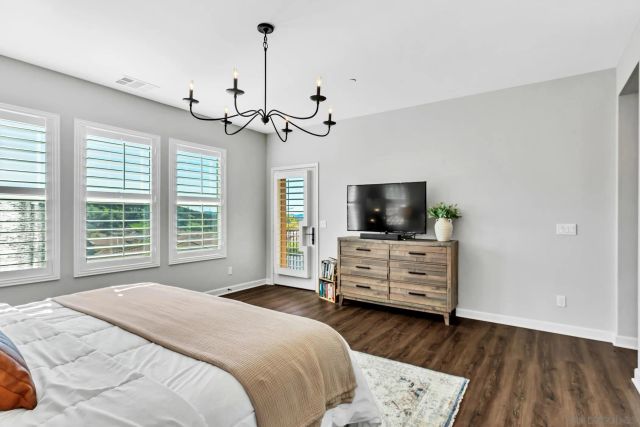 1128 Witherby Ln, Escondido, CA 92026