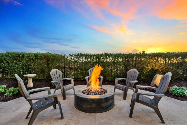 1128 Witherby Ln, Escondido, CA 92026