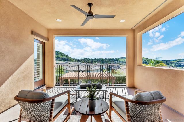 1128 Witherby Ln, Escondido, CA 92026