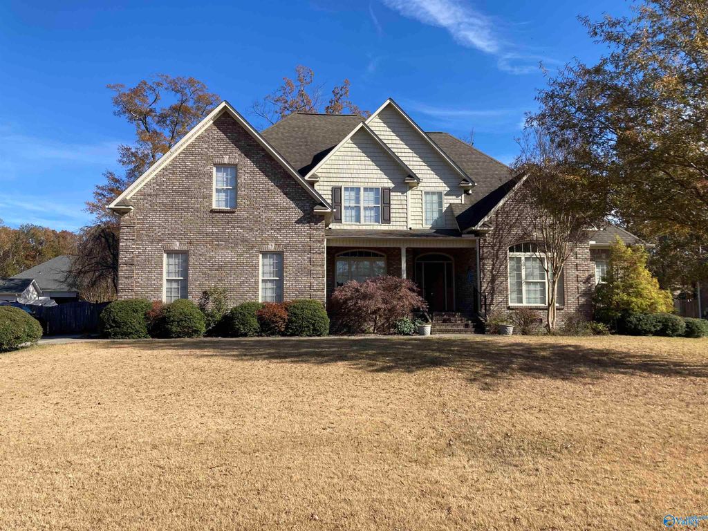 3306 South Point Street SW, Hartselle, AL 35640