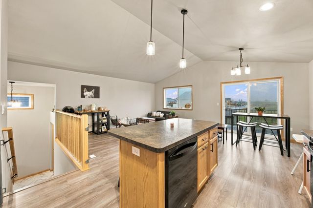 6762 Joseph Street, Horace, ND 58047