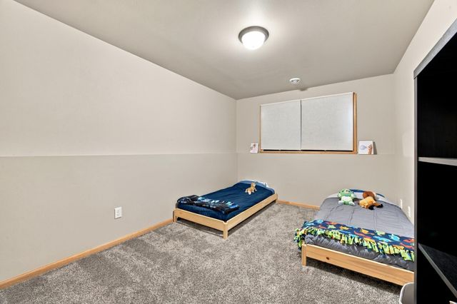 6762 Joseph Street, Horace, ND 58047
