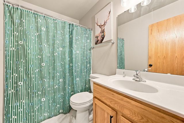 6762 Joseph Street, Horace, ND 58047