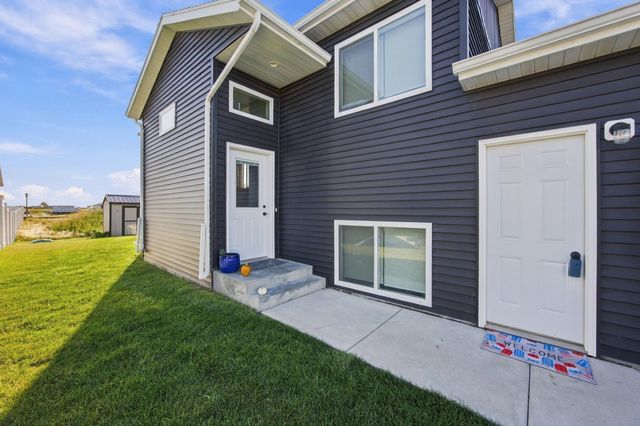 6762 Joseph Street, Horace, ND 58047