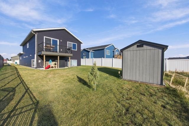 6762 Joseph Street, Horace, ND 58047