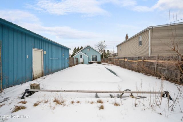 607 S Mccord Road, Holland, OH 43528