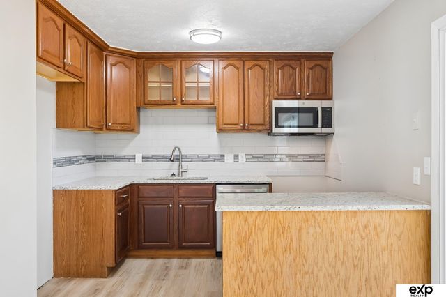 6323 Read Street, Omaha, NE 68152