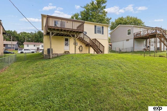 6323 Read Street, Omaha, NE 68152
