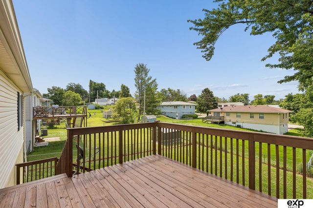 6323 Read Street, Omaha, NE 68152