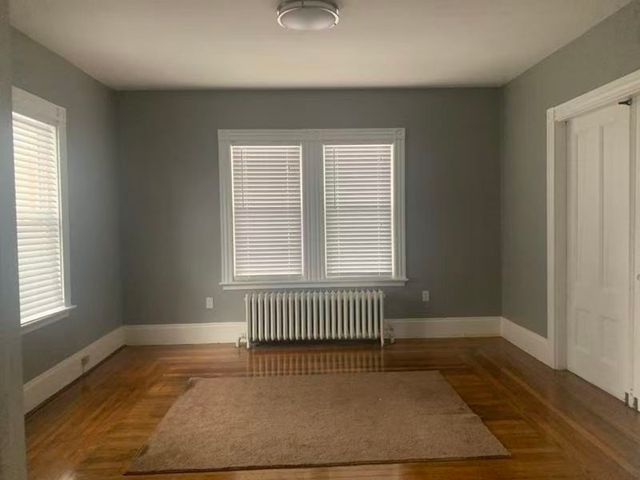 184 Pine St 1, Quincy, MA 02170