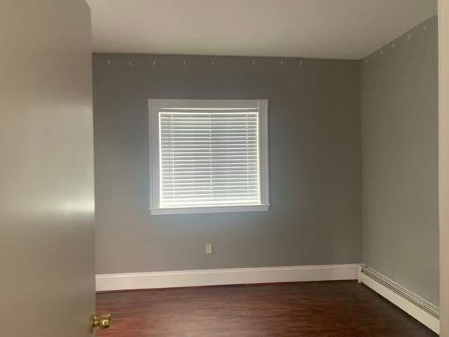 184 Pine St 1, Quincy, MA 02170