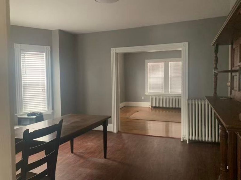 184 Pine St 1, Quincy, MA 02170