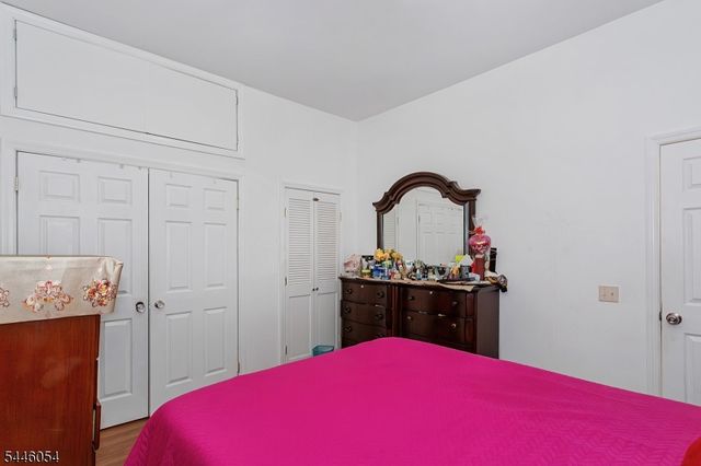 83 Westminster Pl, Garfield City, NJ 07026