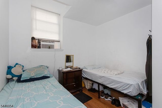 83 Westminster Pl, Garfield City, NJ 07026