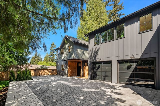 12416 NE 72nd Street, Kirkland, WA 98033