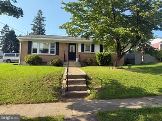 6900 HUNTINGDON ST, Harrisburg, PA 17111