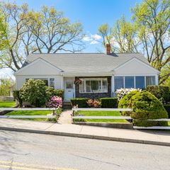 479 Logee Street, Woonsocket, RI 02895