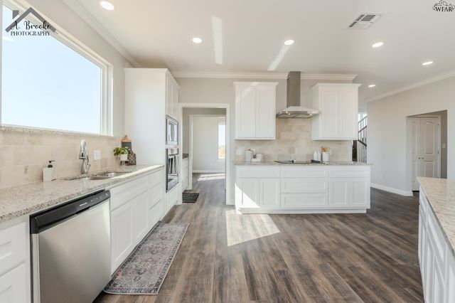 2567 FM 368, Iowa Park, TX 76367