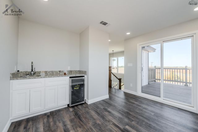 2567 FM 368, Iowa Park, TX 76367