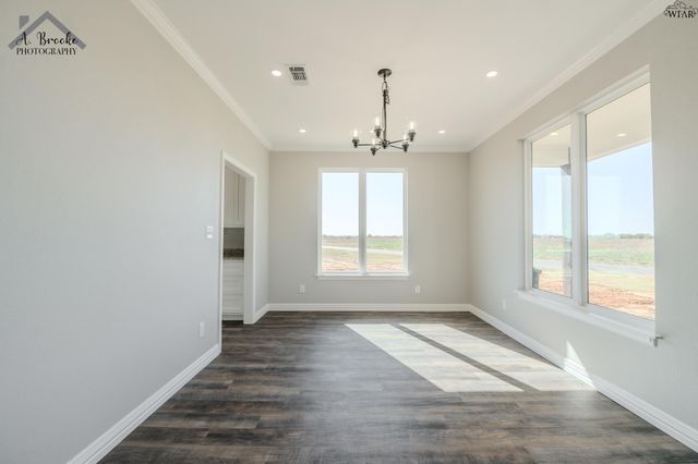 2567 FM 368, Iowa Park, TX 76367