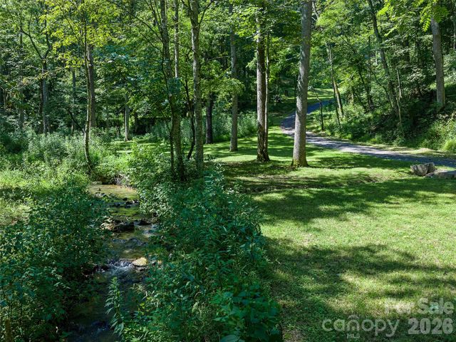 3301 State Highway 197 None N, Burnsville, NC 28714