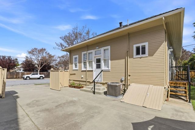 1192 Alviso Street, Santa Clara, CA 95050