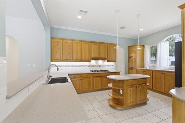 6513 Way LN, Austin, TX 78739