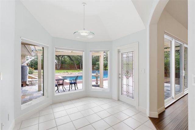 6513 Way LN, Austin, TX 78739