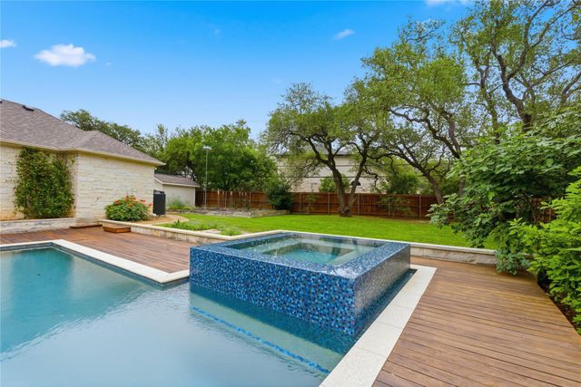 6513 Way LN, Austin, TX 78739