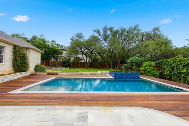 6513 Way LN, Austin, TX 78739