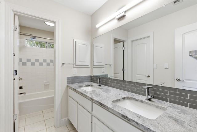 6513 Way LN, Austin, TX 78739