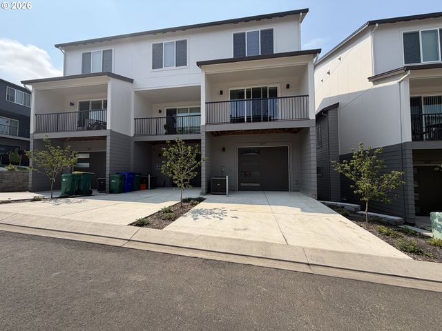 18630 Sw SOLITUDE St, Beaverton, OR 97007
