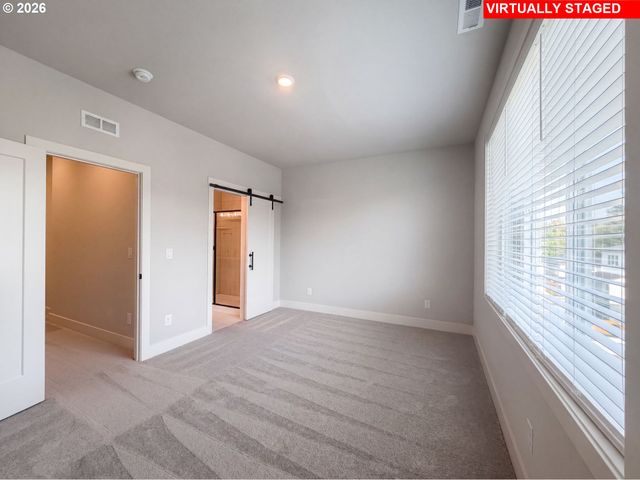 18630 Sw SOLITUDE St, Beaverton, OR 97007