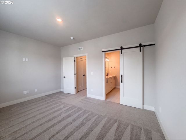 18630 Sw SOLITUDE St, Beaverton, OR 97007