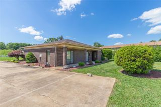 2503 Lucy Lee Parkway, Poplar Bluff, MO 63901