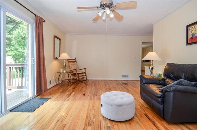 4465 Lisa Way NW, Lilburn, GA 30047
