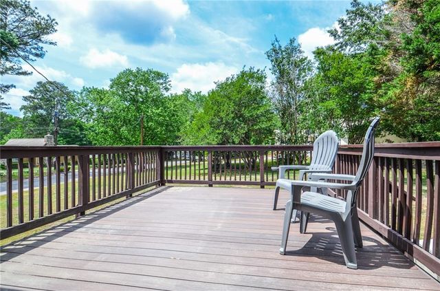 4465 Lisa Way NW, Lilburn, GA 30047