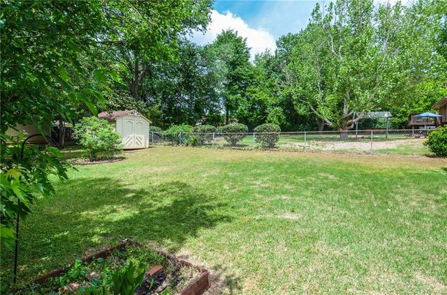 4465 Lisa Way NW, Lilburn, GA 30047
