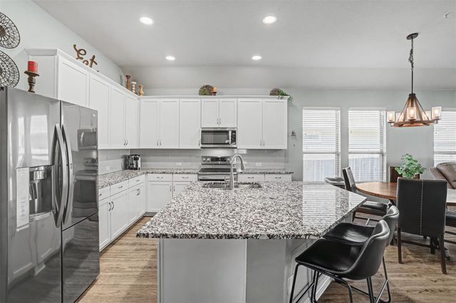 108 Finley ST, Hutto, TX 78634