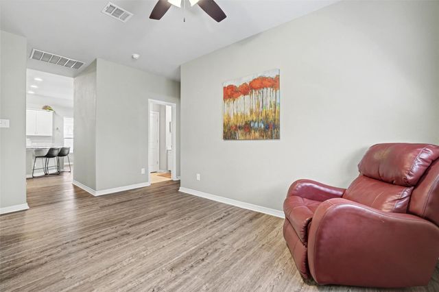 108 Finley ST, Hutto, TX 78634